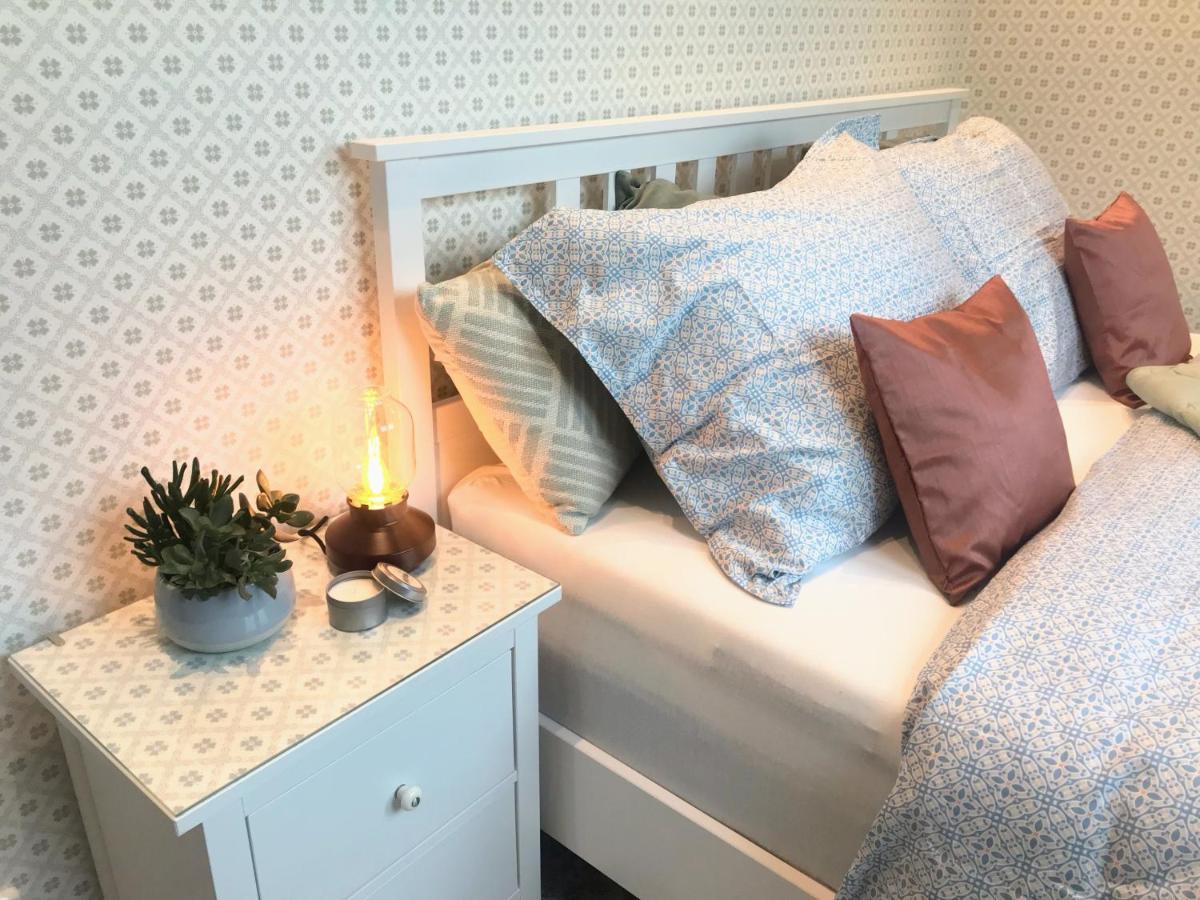 Apartament Attic On Waterfront / View / Netflix Praga